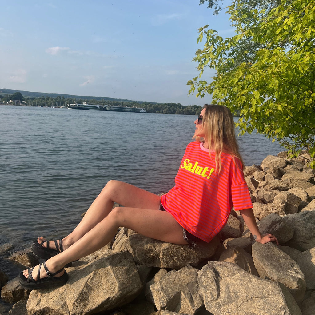 T-Shirt Salut lila/orange - VACA VACA