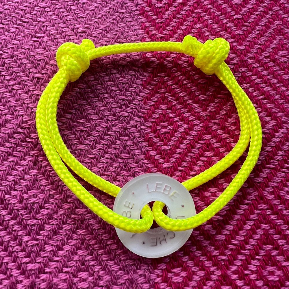 Armband LEBE LIEBE LACHE neongelb - VACA VACA