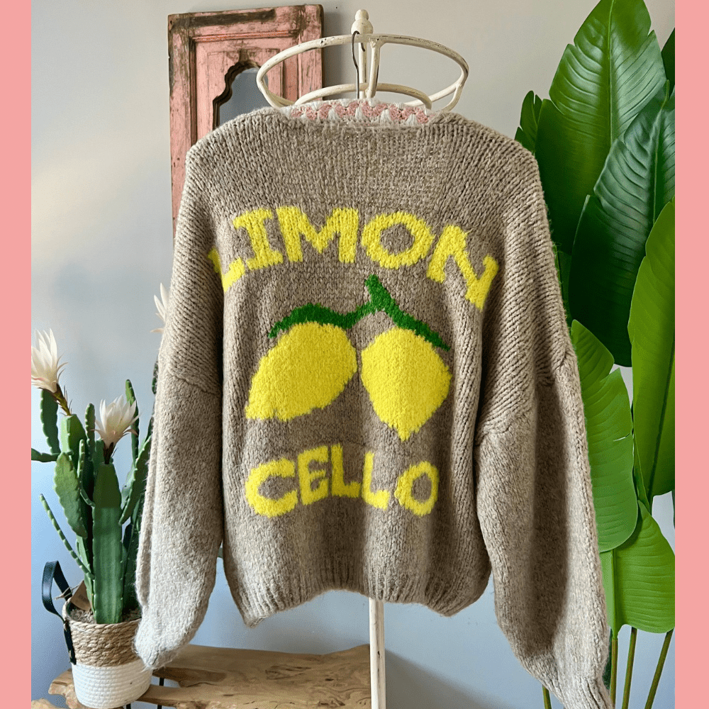 Oversize - Strickjacke Limoncello - VACA VACA