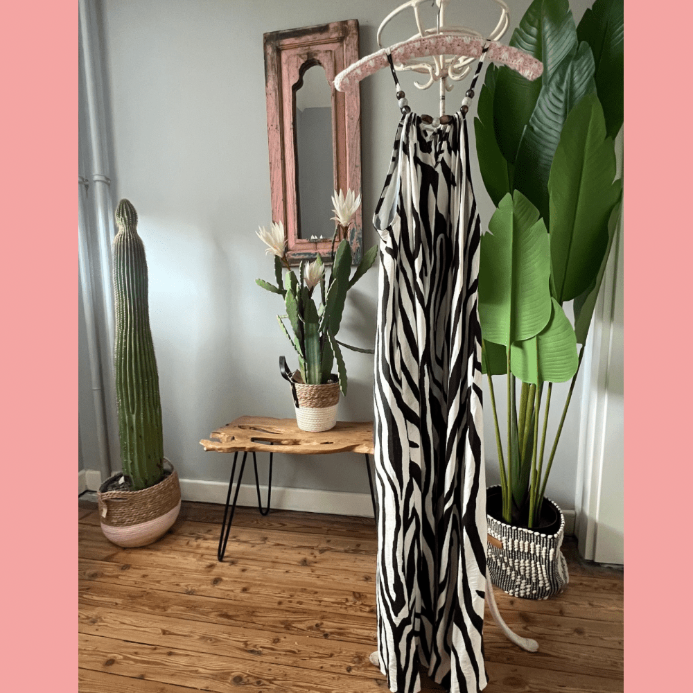 Zebrakleid mit Perlendetail - VACA VACA