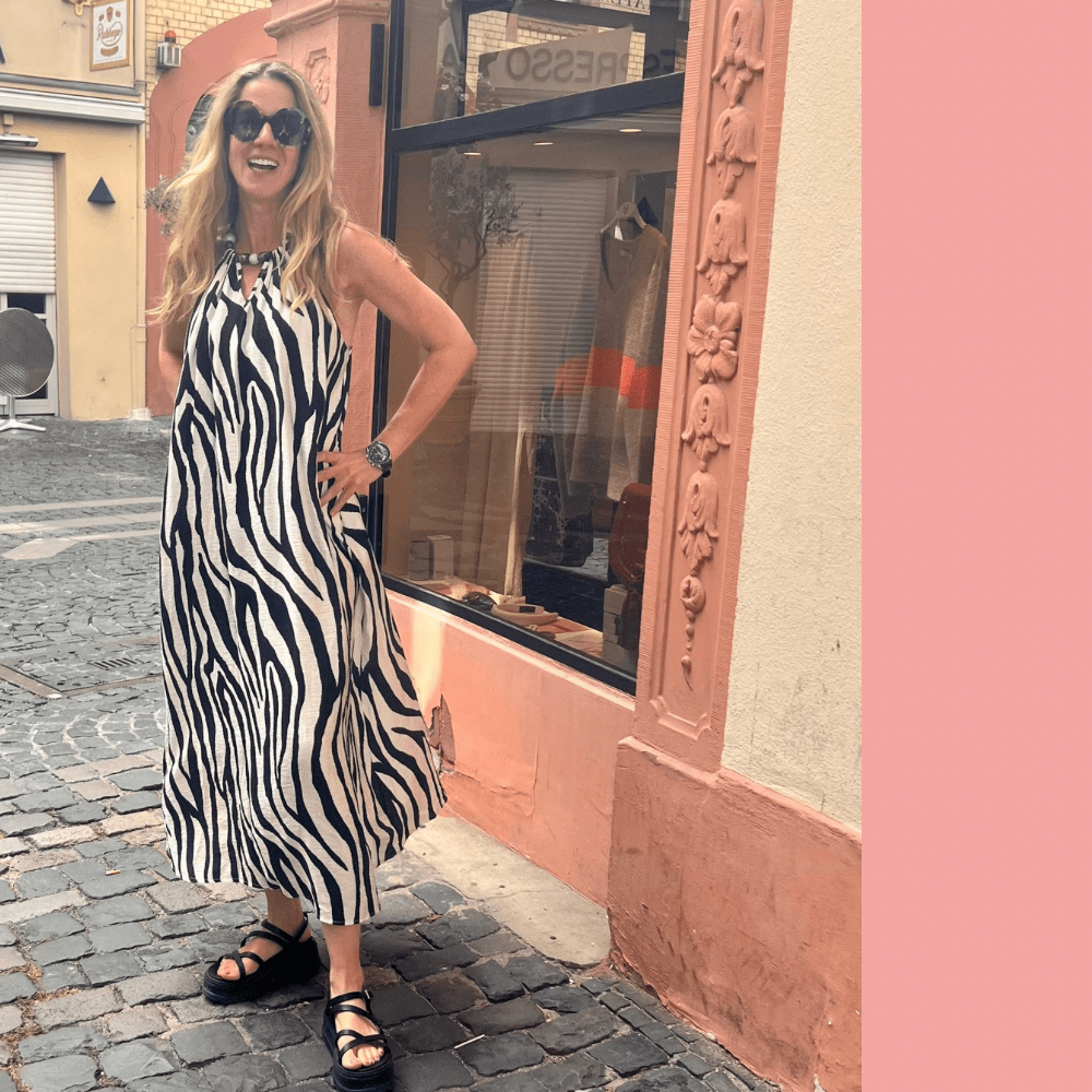 Zebrakleid mit Perlendetail - VACA VACA