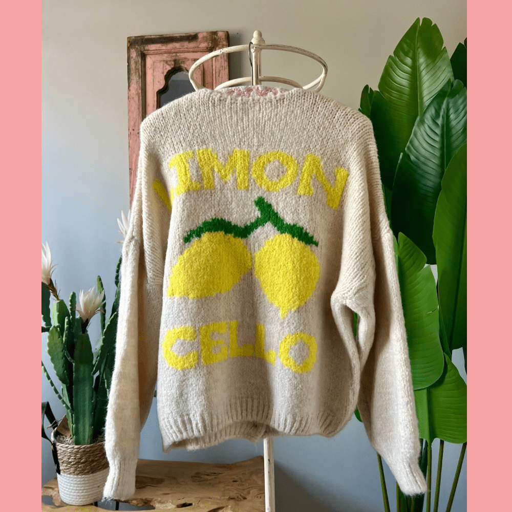 Oversize Strickjacke Limoncello creme - VACA VACA