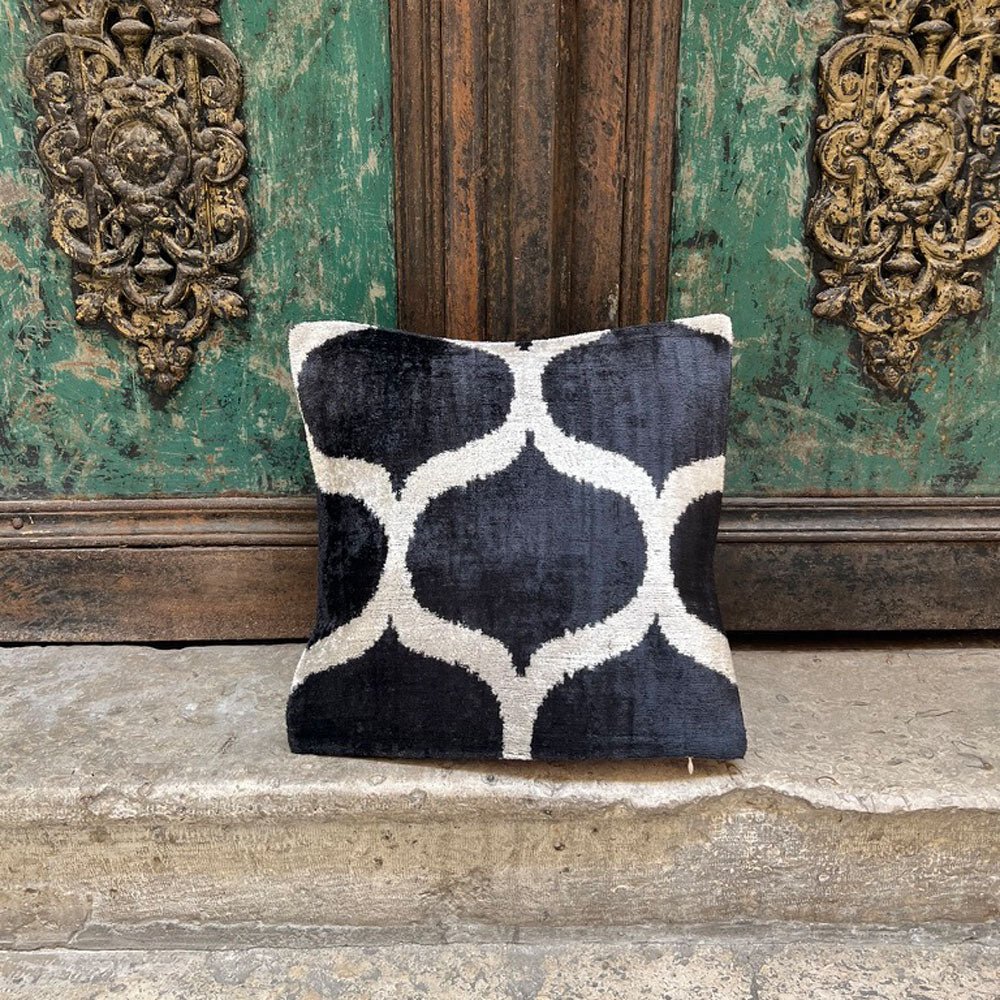 Set " Kissenhüllen Ikat - Samt - VACA VACA